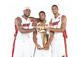 1xbet平台-巅峰对决悬念丛生 赛场争锋胜负难料